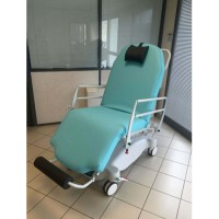 Fauteuil multi-soins à hauteur variable électrique